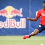 Jogador do Red Bull é multado por fala machista e valor vai para ONG que atende mulheres