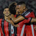 Botafogo amassa o Fortaleza na estreia do Brasileiro da Série B