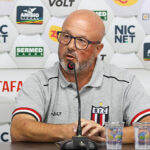 Executivo de futebol do Botafogo analisa Paulistão 2026 e comenta montagem do time para a Série B