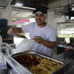 Abrasel lança cartilha para ajudar bares e restaurantes que são MEIs a vender melhor no delivery