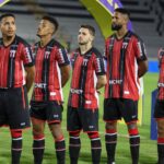 Mesmo com um jogador a mais quase o jogo todo Botafogo empata em Campinas e está a nove jogos sem vencer