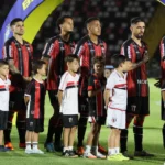 Botafogo-SP x Ponte Preta: Pantera leva vantagem em jogos no Santão