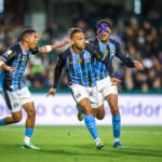 Grêmio vence Coritiba fora de casa e afunda Corinthians na zona de rebaixamento do Brasileirão 2026