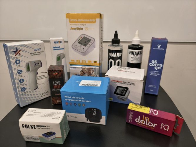 Amostra de itens inspecionados no galpão da empresa: dispositivos médicos, cosméticos e alimentos - Foto: Anvisa