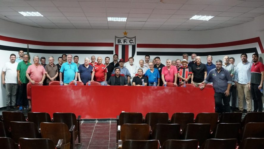 Alessander-De-Martin-toma-posse-como-presidente-do-Botafogo-FC-1024x576