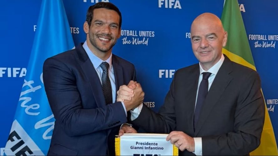 Samir Xaud e Gianni Infantino se encontraram na Flórida durante o Mundial de Clubes. Foto: CBF via X.