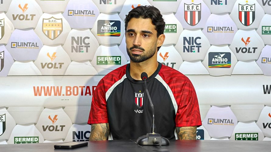 Patrik Brey - Lateral do Botafogo / Agência Botafogo