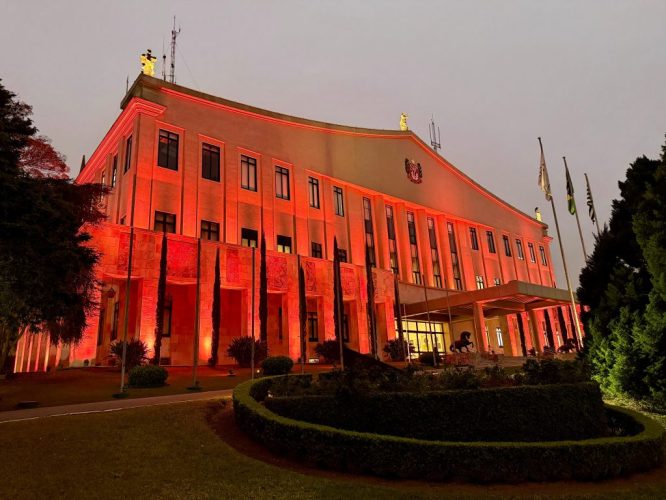 Palacio-dos-bandeirantes-laranja-1024x768