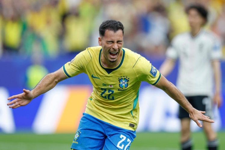 Gabriel Martinelli comemora o gol da classificação da Seleção Brasileira para as oitavas de final da Copa
Créditos: Rafael Ribeiro/CBF