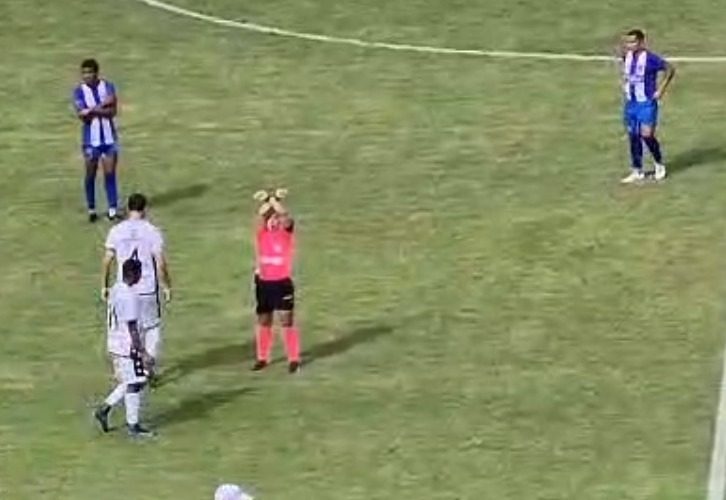 Assista o vídeo completo sobre o momento em que o jogo é parado por assédio a médica do Nacional no estádio Palma Travassos. 
@portalwmais