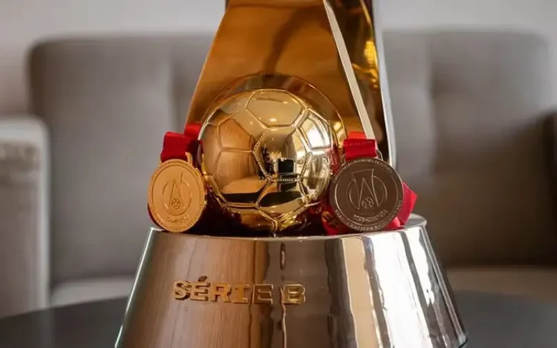 Troféui Série B  - (Foto: Junior Souza/CBF)
